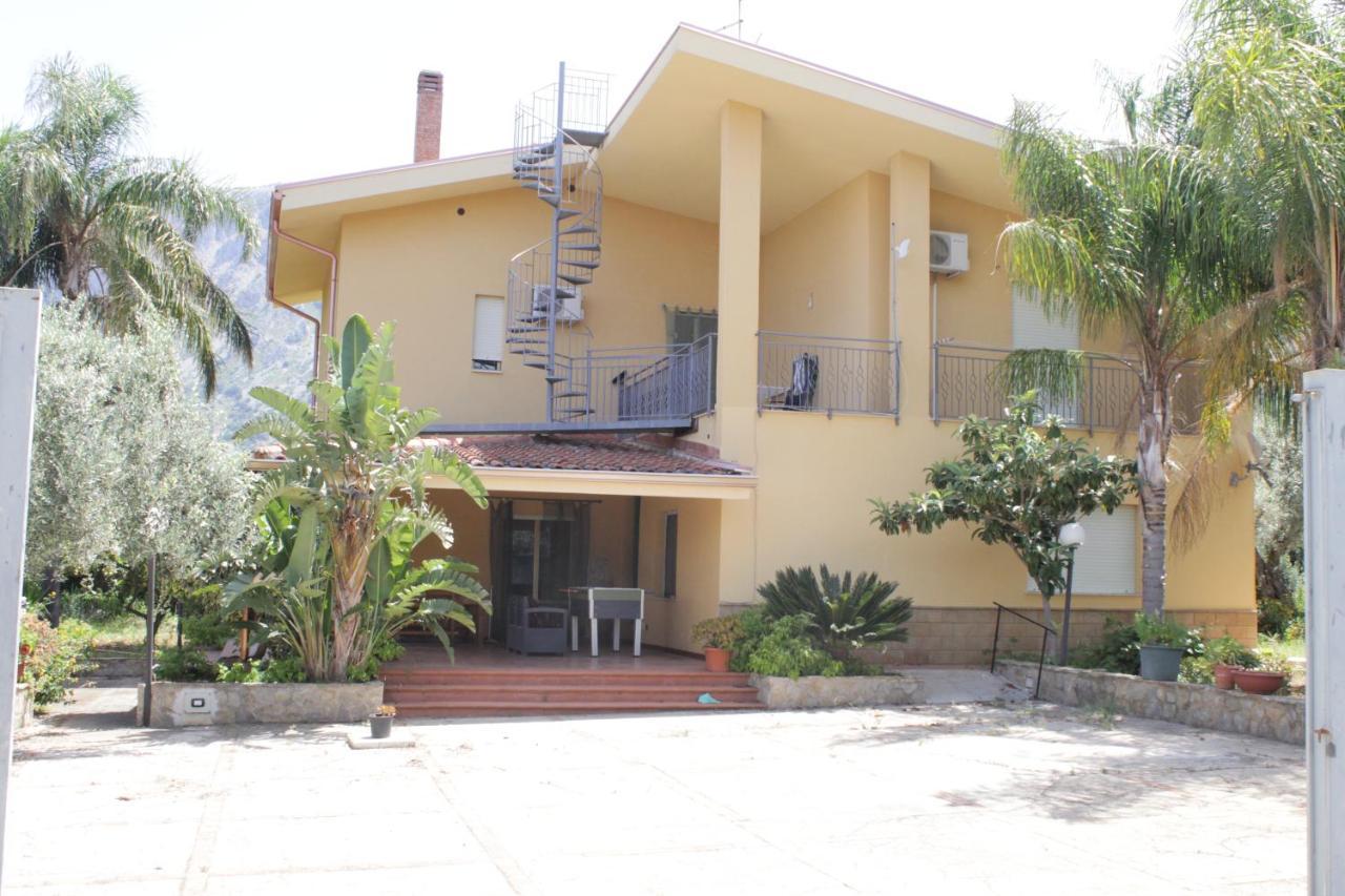 Villa Giu, Indipendent Villa Near Airport And Sea Cinisi Kültér fotó