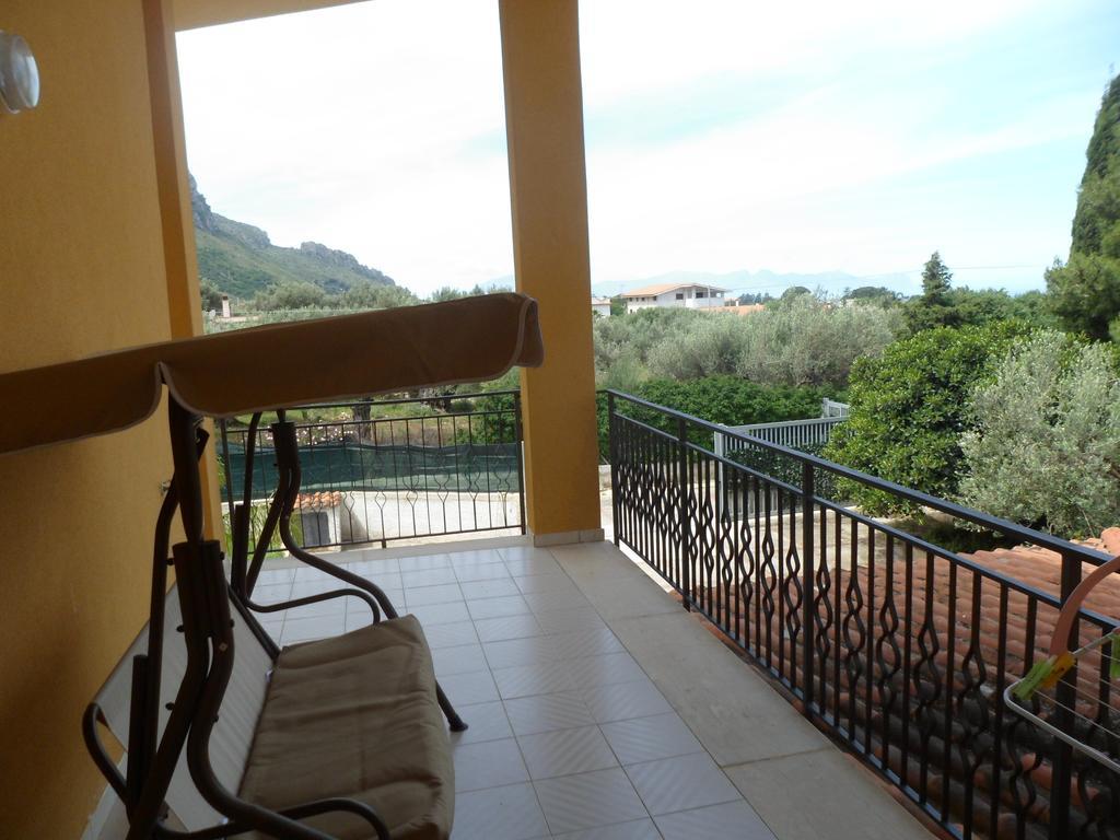 Villa Giu, Indipendent Villa Near Airport And Sea Cinisi Szoba fotó